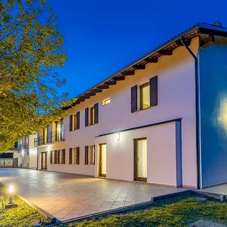 Cascina La Valle 10&2, Emma Ozzano Monferrato