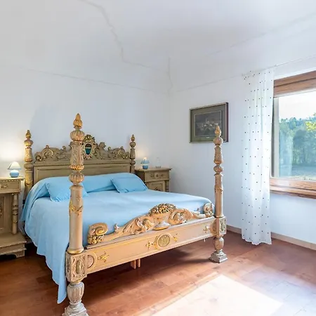 Cascina La Valle 10&2, Emma Villa
